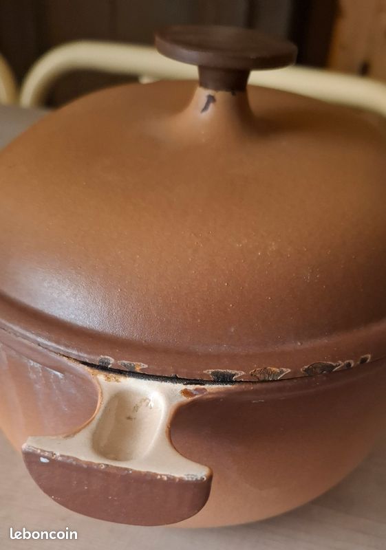 COCOTTE ENZO MARI Le Creuset Bleue Fonte 25 Cm Excellent Etat EUR 215,00 - FR