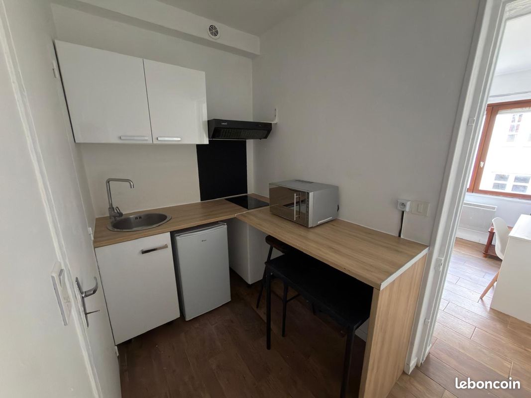 Appartement 1 pièce 16 m² · à Amiens · 16 m² · 490 €/mois