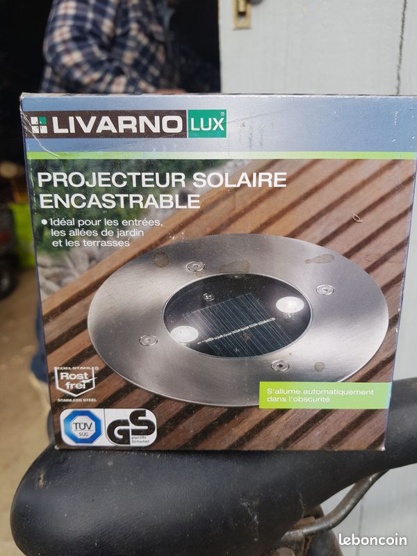 Lot de 3 projecteurs solaire encastrable (image 2)