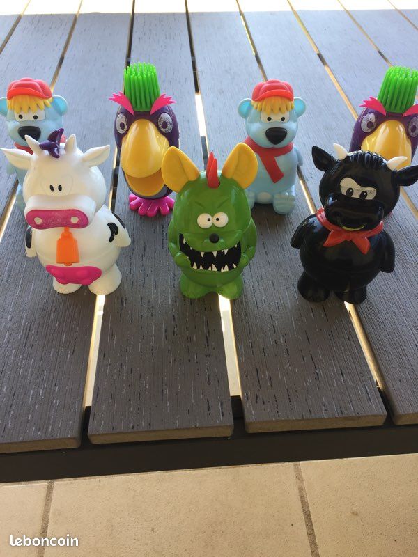 Pots plastique enfant pour glace tb état (image 1)