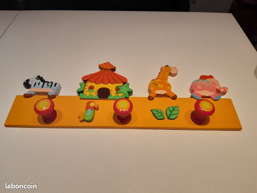 Porte manteau mural enfant (image 1)