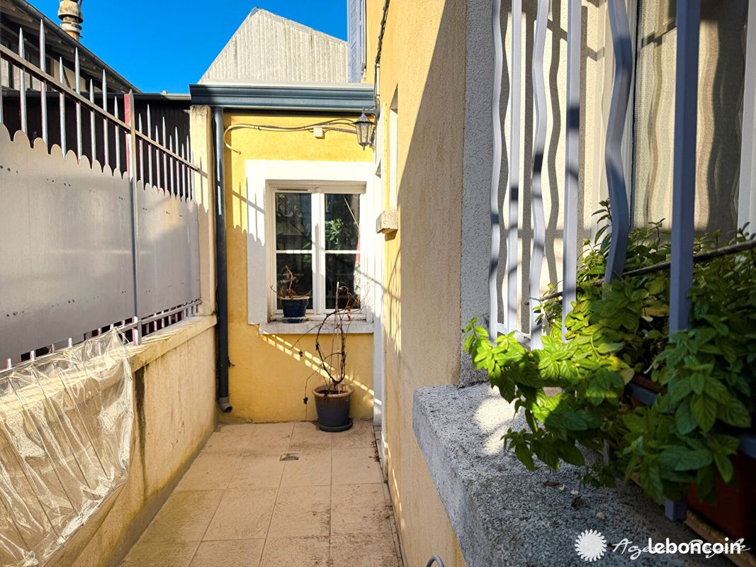 Maison 4 pièces 94 m² · à Saint-Germain-en-Laye · 94 m² · 720 000 €