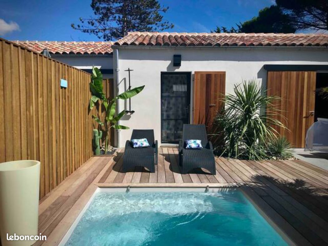 Proche plage, charmante petite villa avec piscine chauffée, animaux acceptés (image 16)