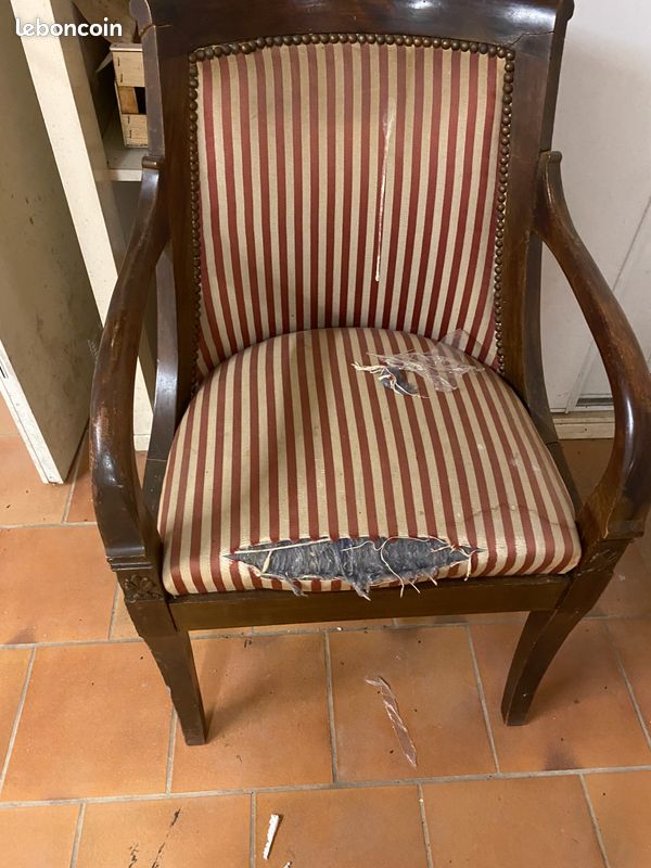 Fauteuils anciens à rénover (image 3)