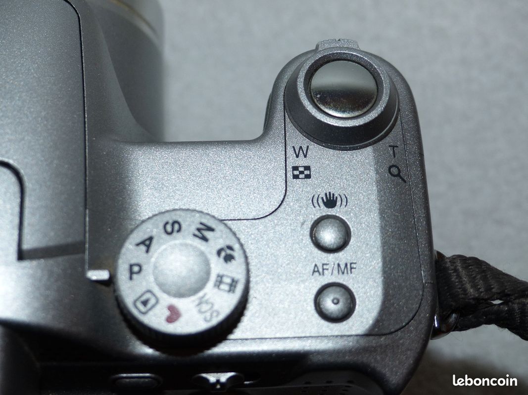 Appareil photo Panasonic LUMIX DMC-FZ7 (image 4)
