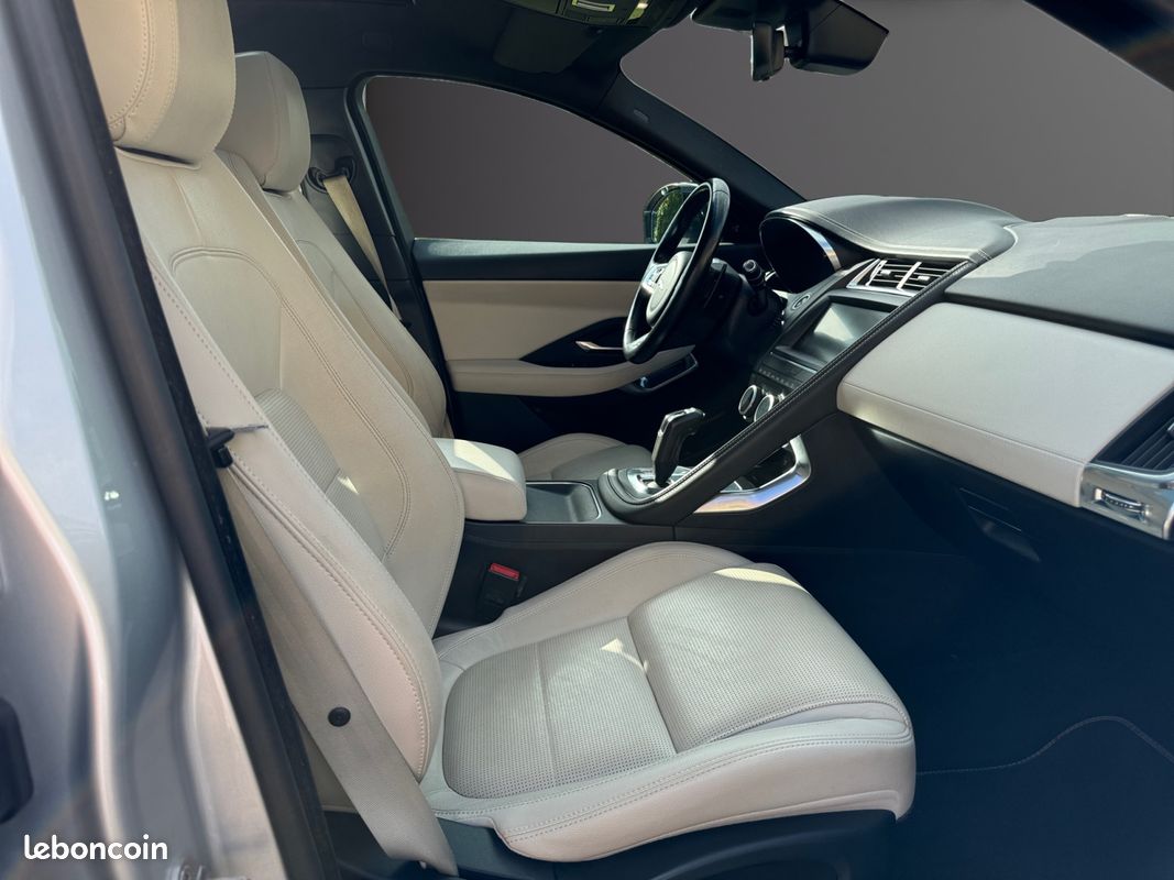 JAGUAR E-PACE D180 AWD R-DYNAMIC S BVA8 180Ch Toit panoramique Garantie 12 mois (image 10)