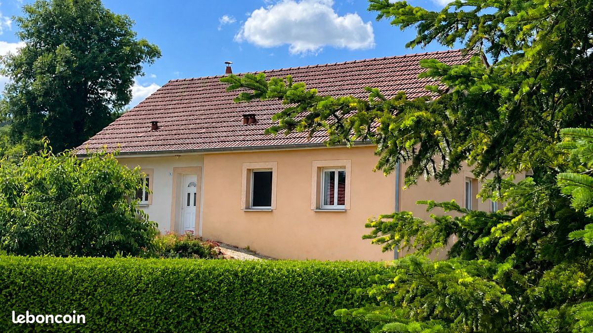 Maison 8 pièces 176 m² · à Vittel · 176 m² · 295 000 €