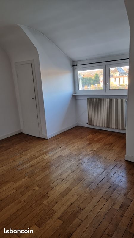 Appartement 4 pièces 102 m² · à Puttelange-aux-Lacs · 102 m² · 650 €