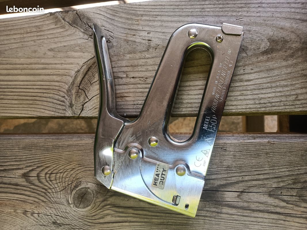 Agrafeuse PRO ARROW T-50P (image 1)