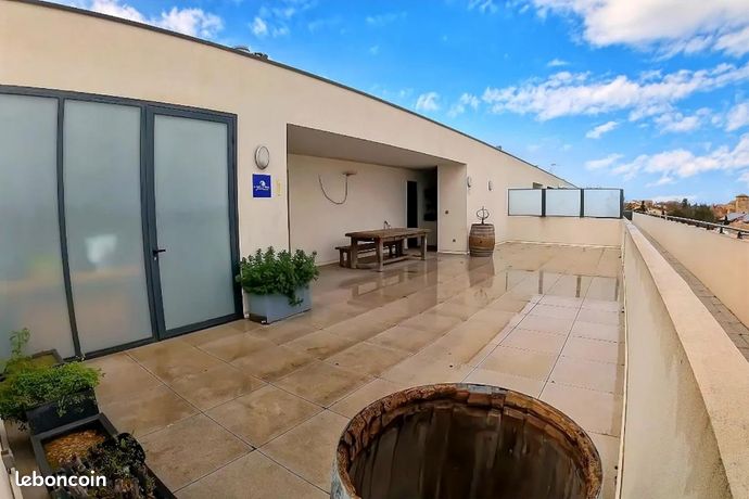 Appartement 3 pièces 82 m²