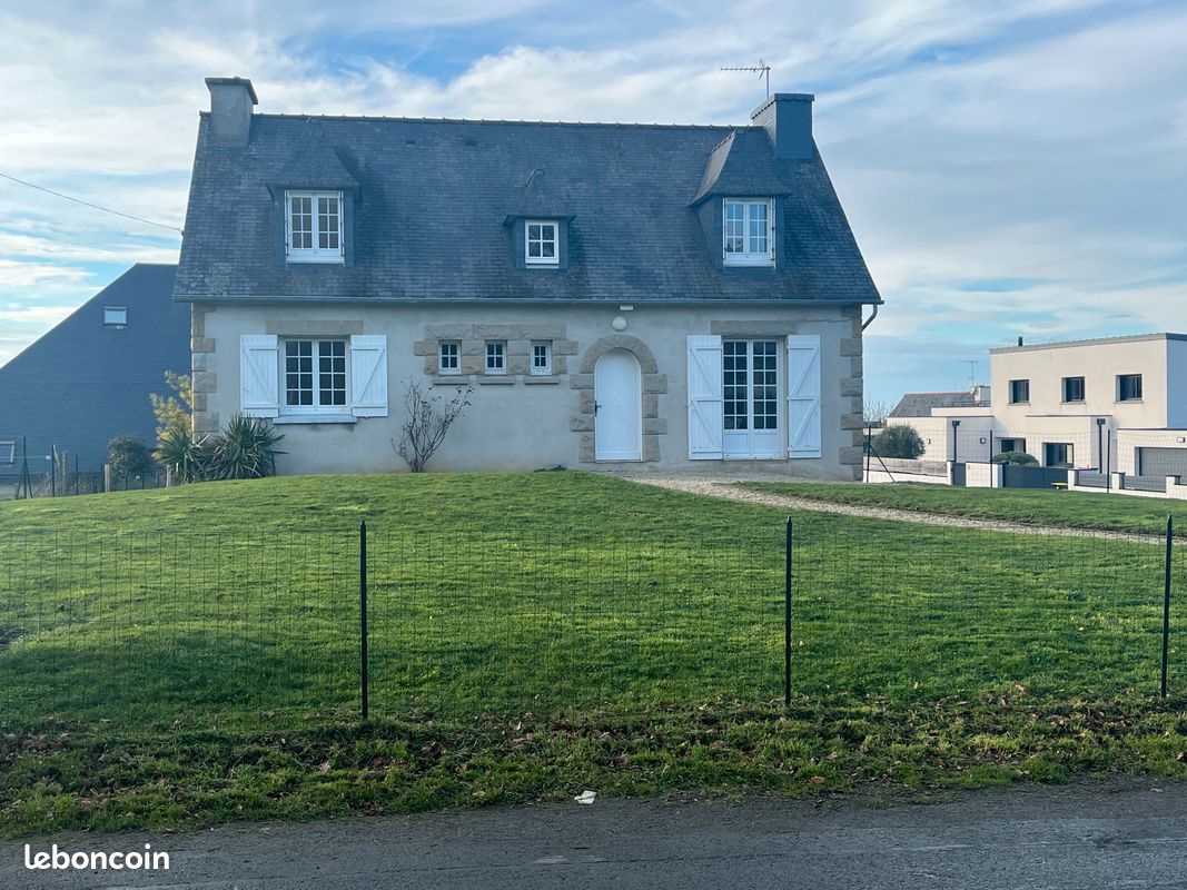 Maison 5 pièces 103 m² · à Pléneuf-Val-André · 103 m² · 970 €/mois