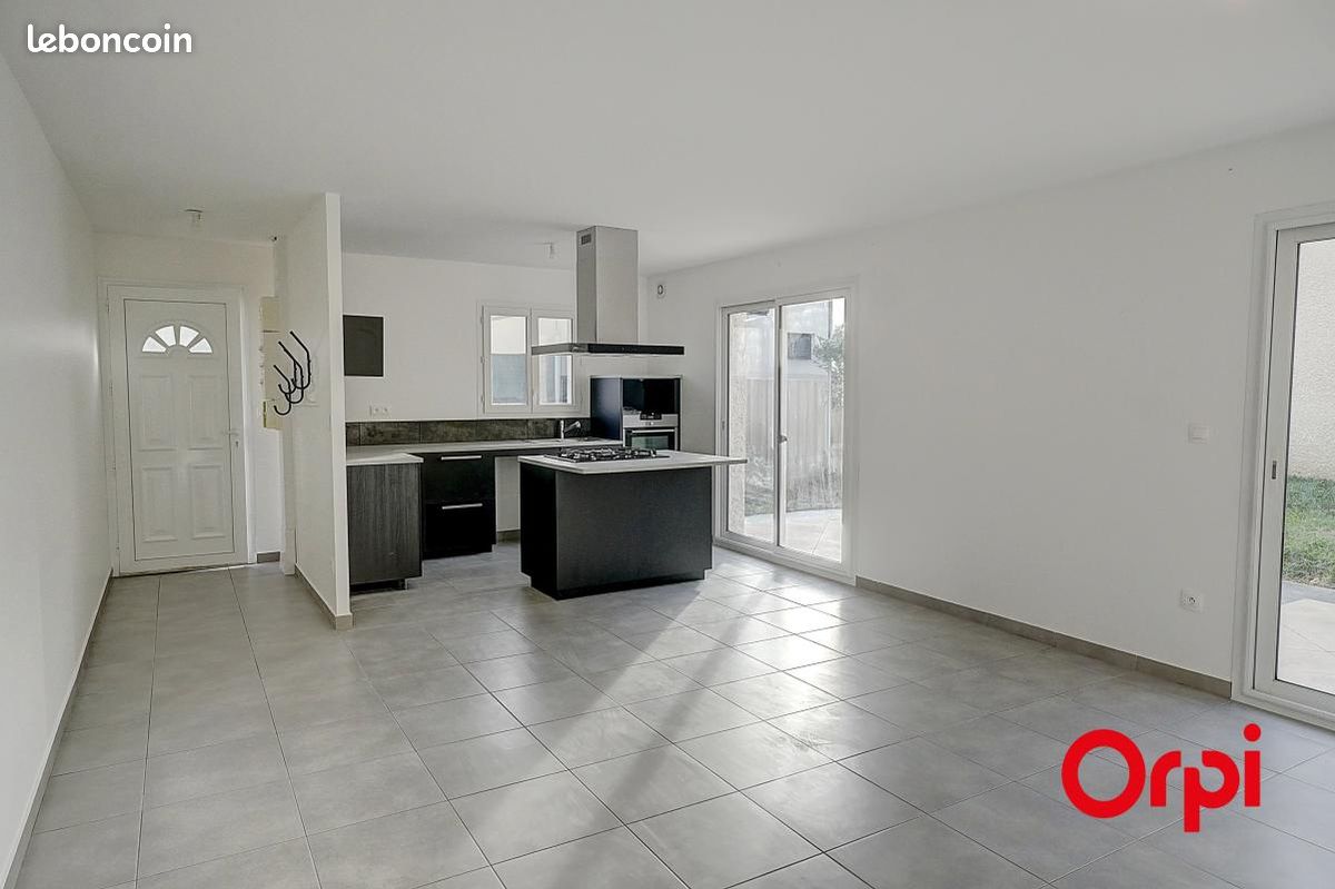 Appartement 3 pièces 75 m² · à Villefontaine · 75 m² · 190 000 €