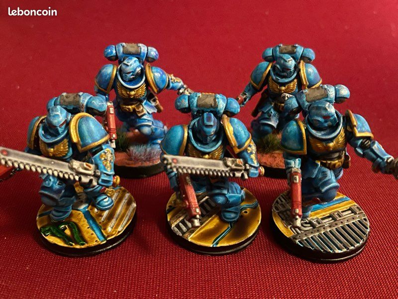 Warhammer 40K Ultramarines : Intercessors d’Assaut entièrement montée et peinte à la main (image 2)