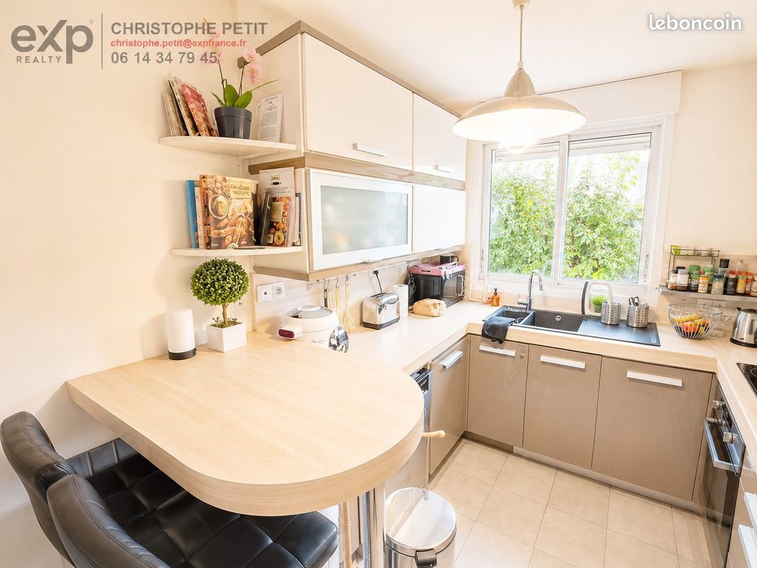 Appartement 4 pièces 100 m² · à Levallois-Perret · 100 m² · 1 038 000 €