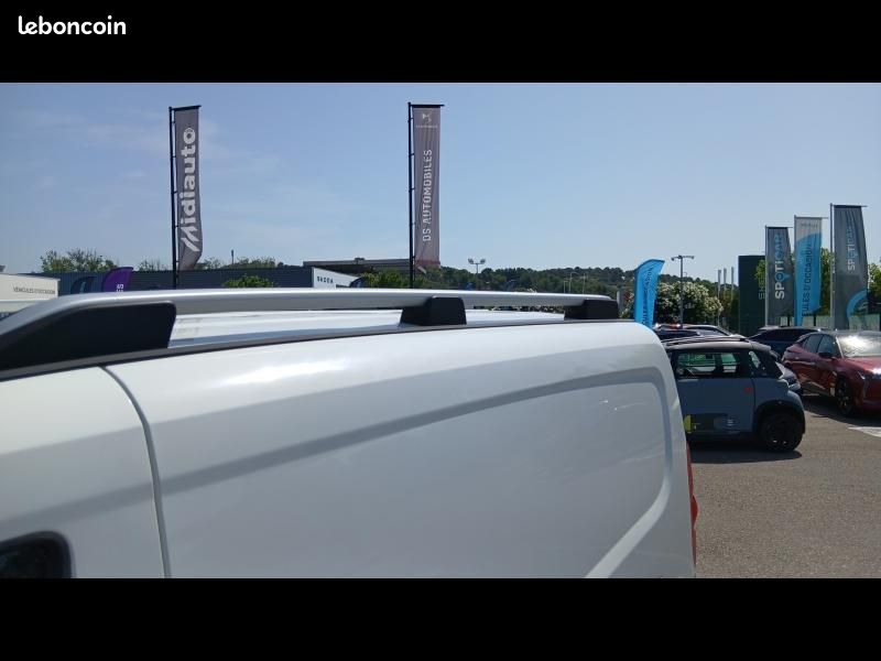 Fiat Doblo Cargo Maxi 1.6 Multijet 105ch 750kg Pro Lounge 12491HT (image 28)