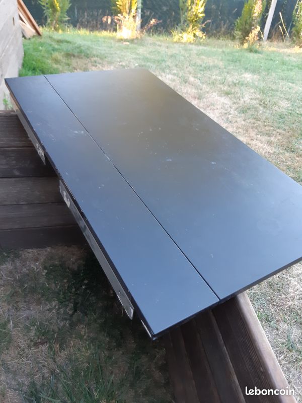 Table pliante contre mur 90x50 (image 1)