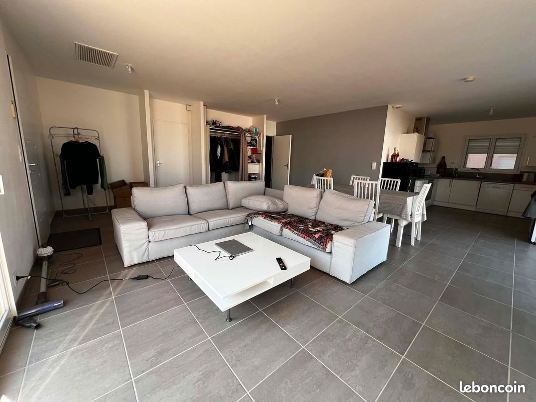 Maison 4 pièces 90 m² · à Longages · 90 m² · 1 100 €