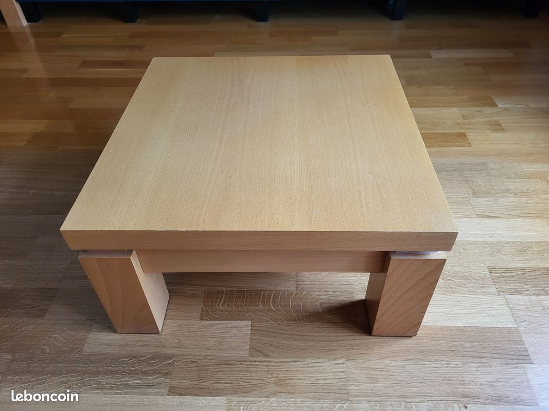 Petite table basse de salon carrée en pin (image 3)