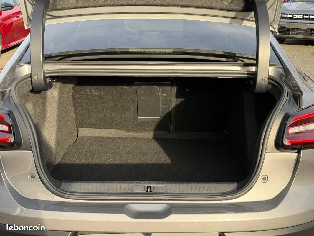 Citroën c4 x Hybride 136 e-DCS6 Max (image 21)