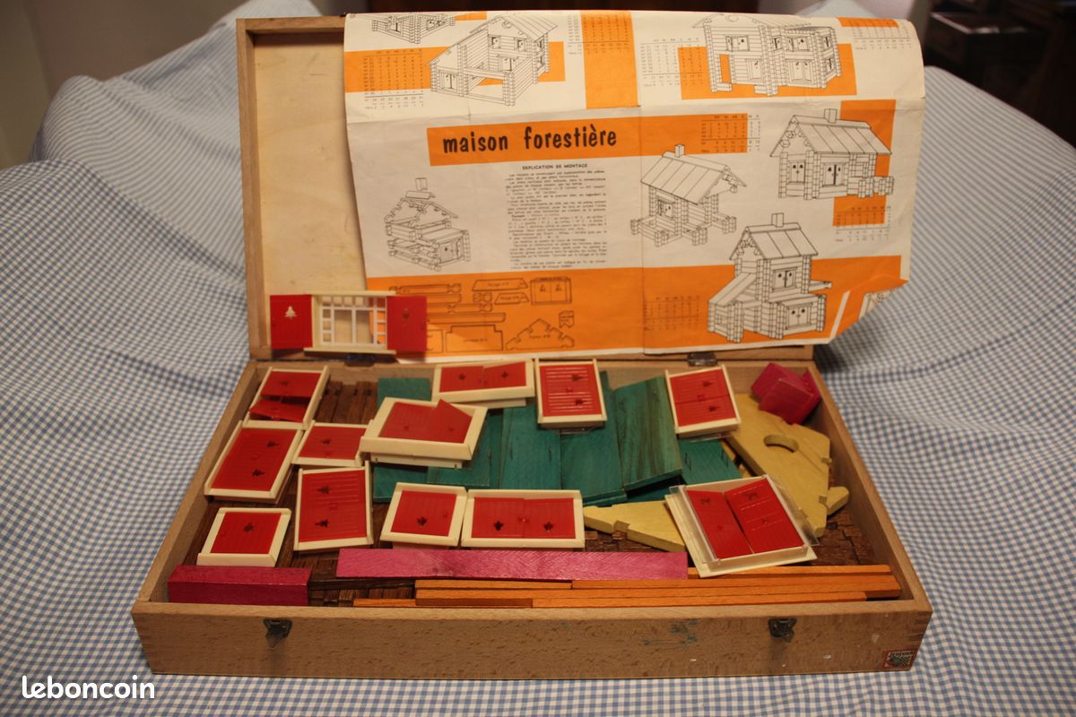 Ancien Jeu De Construction En Bois Pour Enfants - Espagne, Années 1930