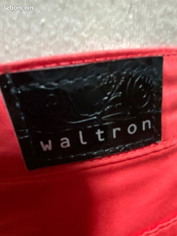 Pantalon femme de marque Waltron taille 42 (image 4)