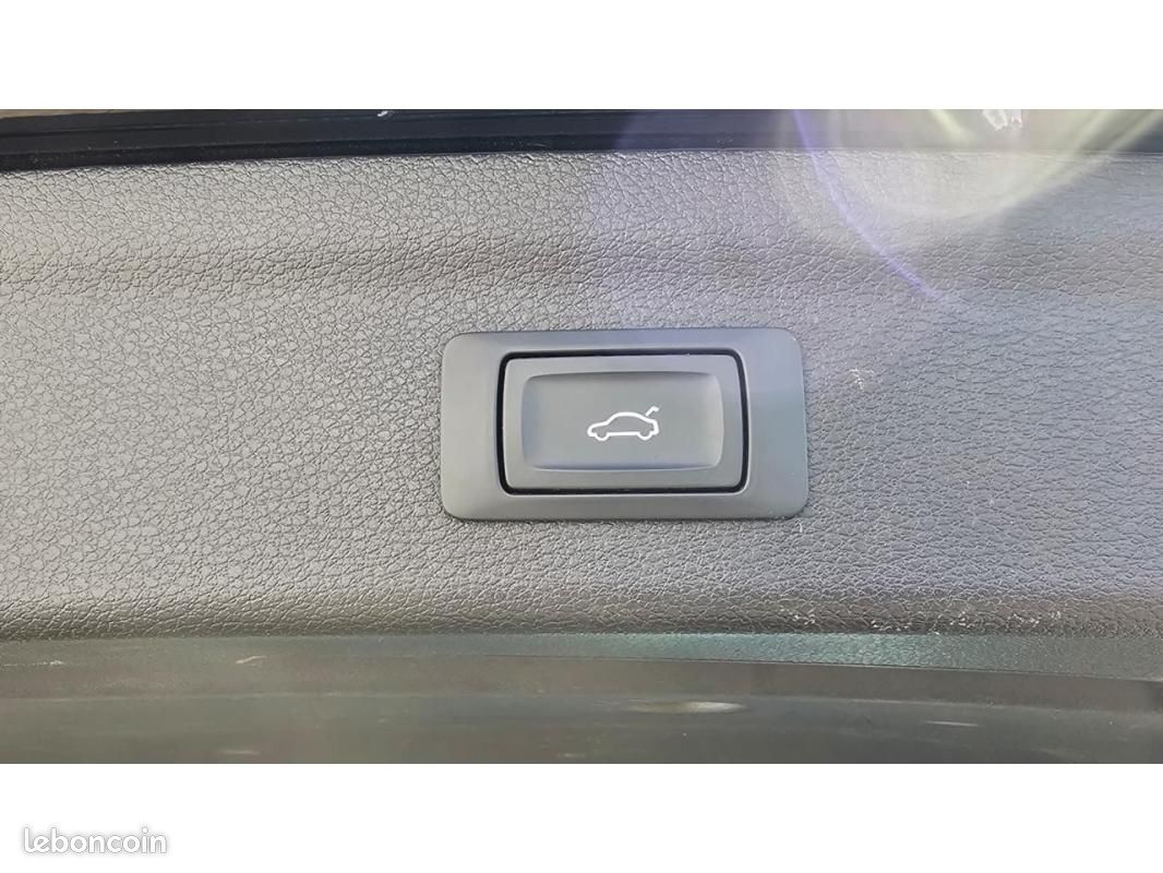 Audi Q3 35 TDI 150cv S-tronic + Camera de Recul + Sellerie Cuir + Sieges AV Chauff + Virtual Cockpit (image 22)