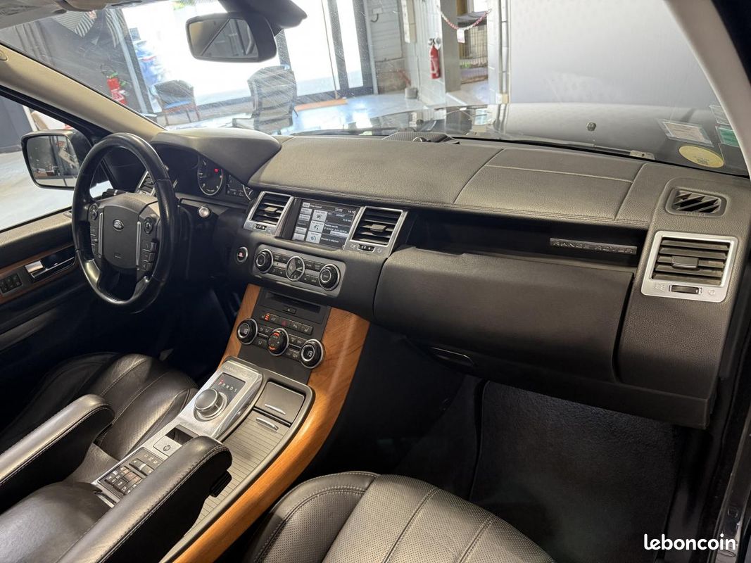 Land rover range rover sport 3.0 tdv6 245 ch v6 hse (image 19)