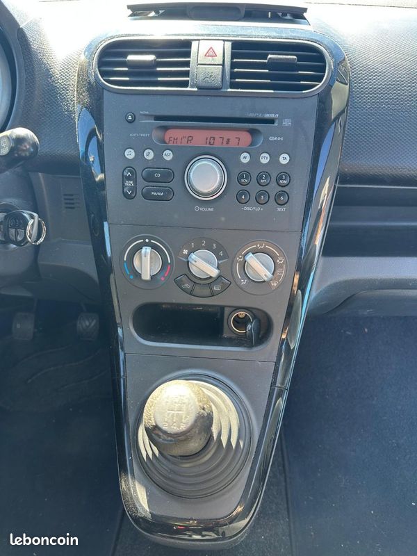 Suzuki splash suzuki splash 1.0 gl (image 15)