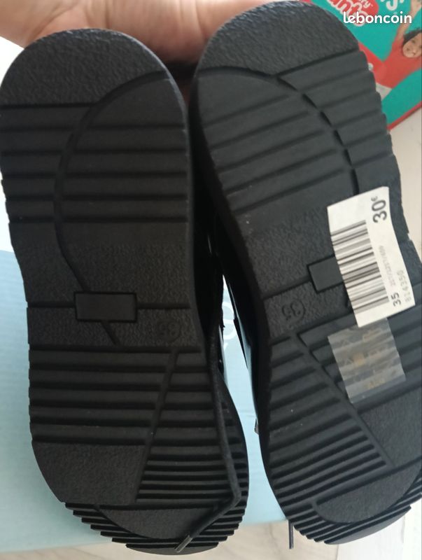 Mocassin vernis taille 35 ki.té.toi neuve (image 5)