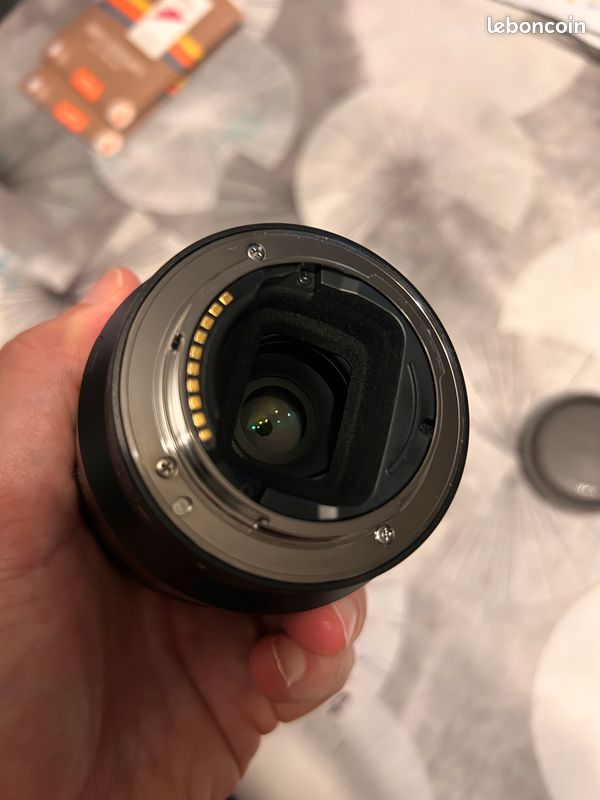 Objectif Sony 50mm F2.8 macro FE (image 3)