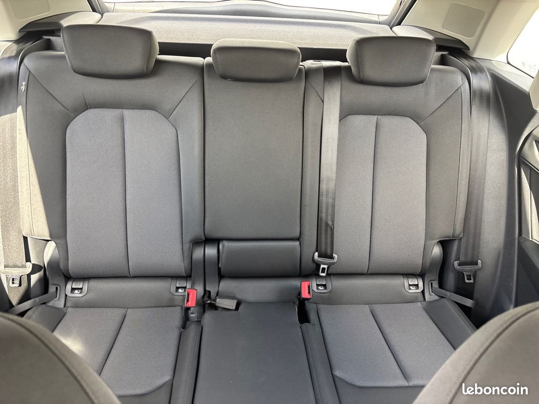 AUDI Q3 Sportback 35 TFSI 150 ch S tronic 7 S line (image 19)