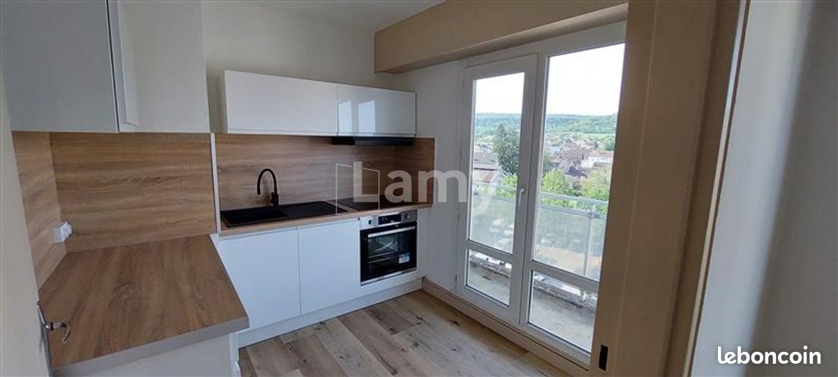 Appartement 2 pièces 45 m² · à Vesoul · 45 m² · 640 €