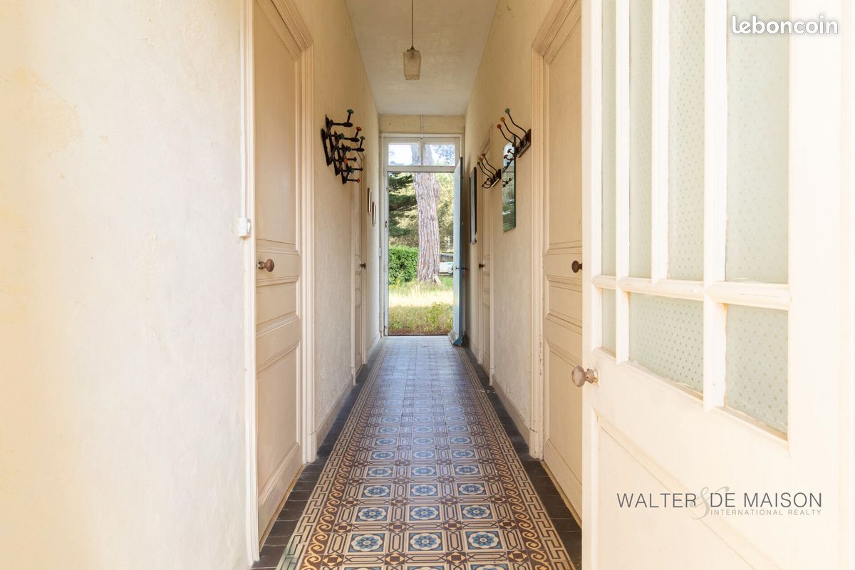 Maison 10 pièces 163 m² · à Saint-Georges-d'Oléron · 163 m² · 439 000 €