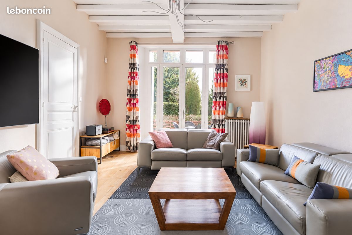 Maison 9 pièces 330 m² · à Rabastens · 330 m² · 460 000 €
