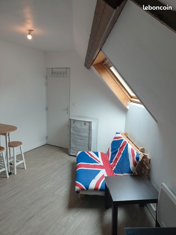 Appartement 2 pièces 18 m² · à Saint-Quentin · 18 m² · 350 €