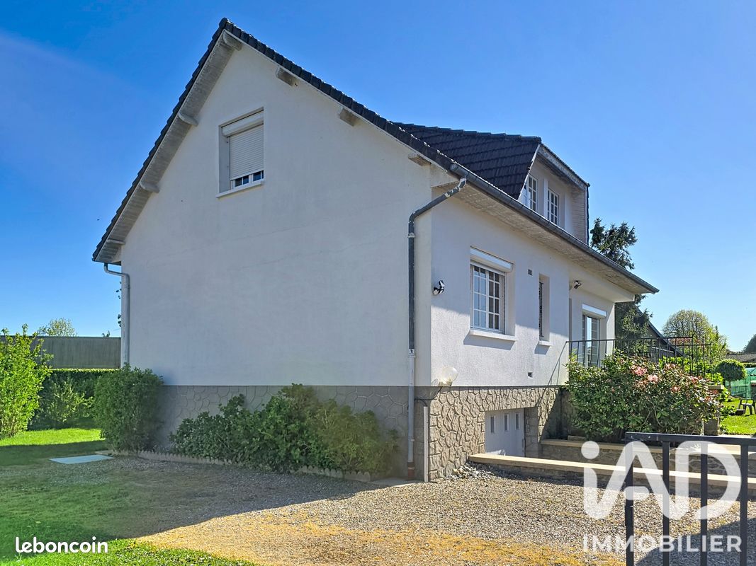 Maison 5 pièces 135 m² · à La Feuillie · 135 m² · 197 000 €