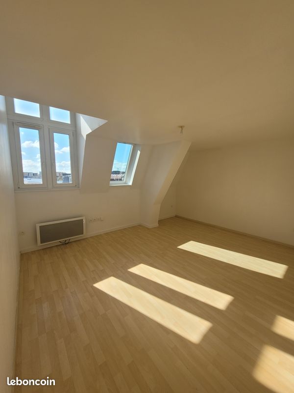 Appartement 2 pièces 64 m² · à Armentières · 64 m² · 676 €/mois