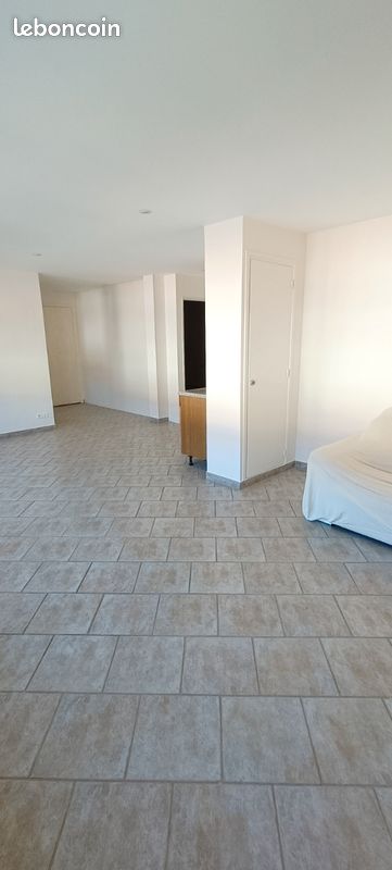 Appartement 3 pièces 71 m² · à Saint-Vallier · 71 m² · 650 €/mois