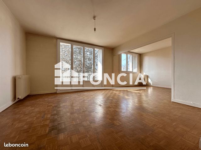 Appartement 3 pièces 71 m² · à Seyssinet-Pariset · 71 m² · 830 €/mois