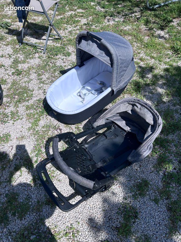Trio siège auto, poussette et landeau (image 5)