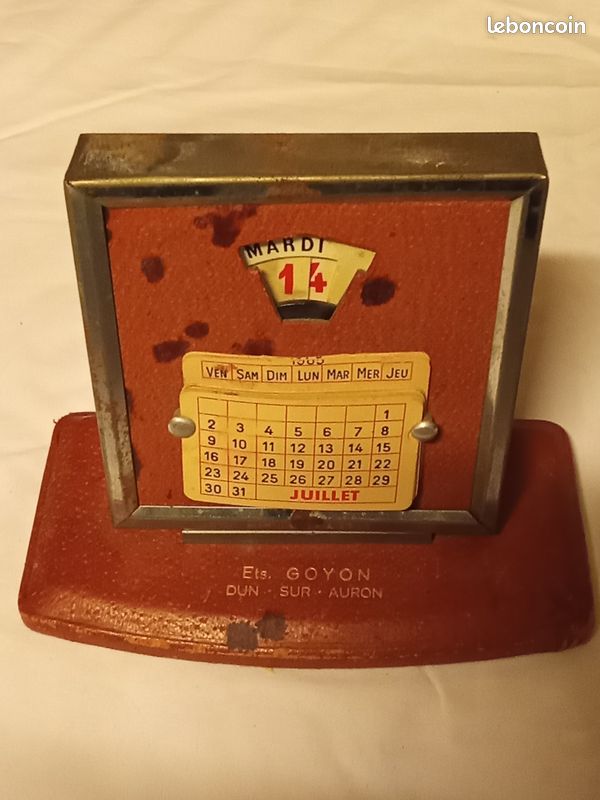 Ancien calendrier perpétuel vintage (image 1)