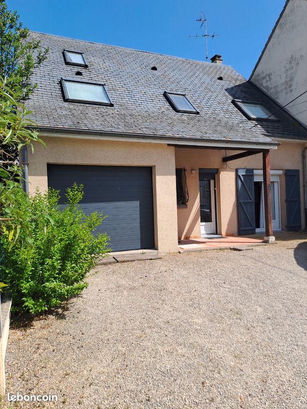 Maison 6 pièces 139 m² · à Lucé · 139 m² · 239 000 €