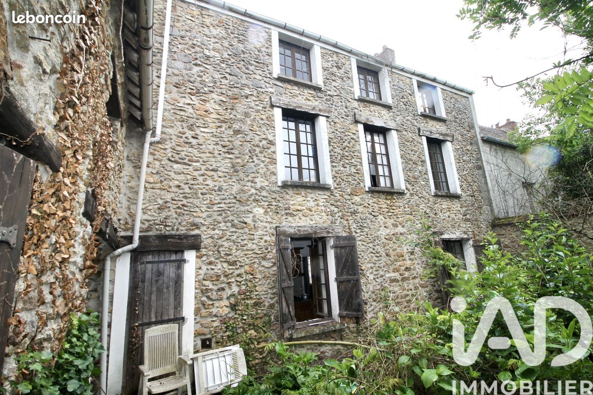 Maison 6 pièces 200 m² · à Ozouer-le-Voulgis · 200 m² · 179 000 €