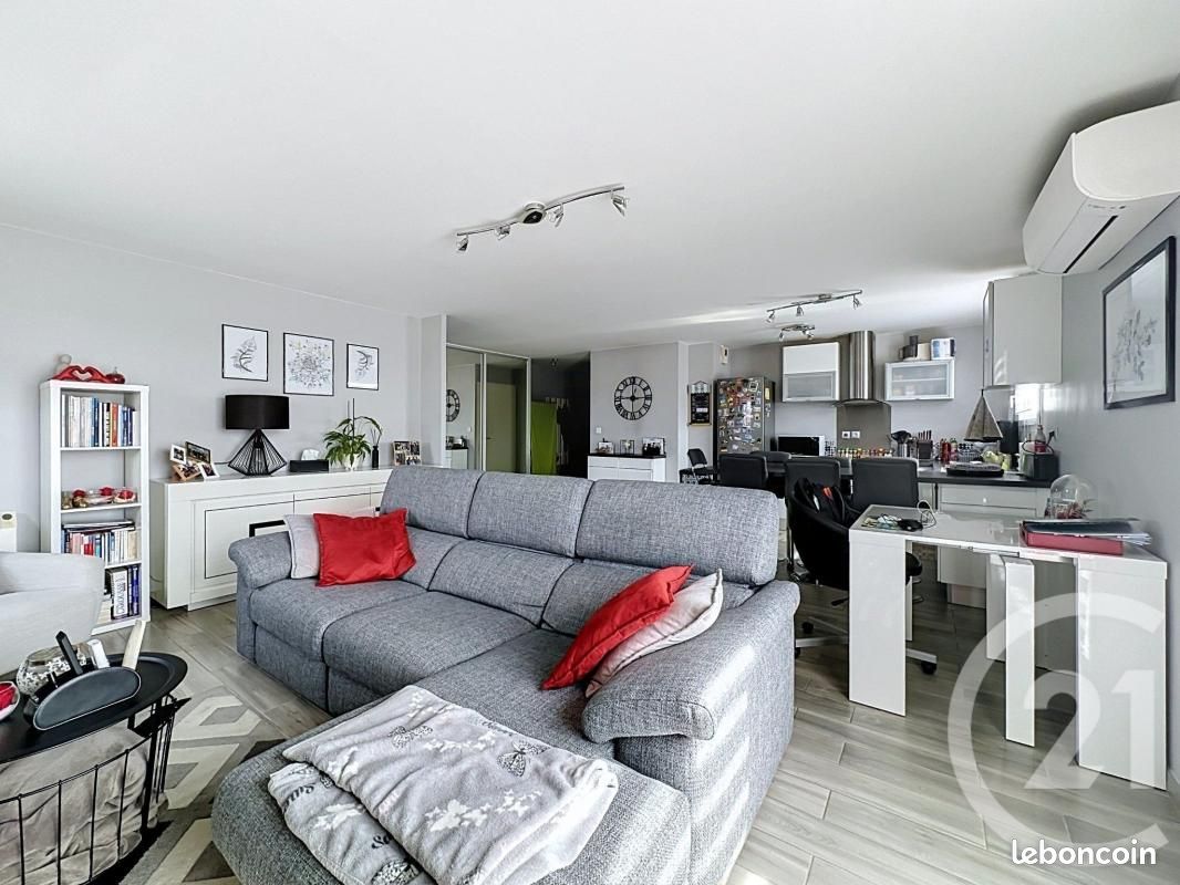 Appartement 4 pièces 89 m² · à Grigny-sur-Rhône · 89 m² · 215 000 €
