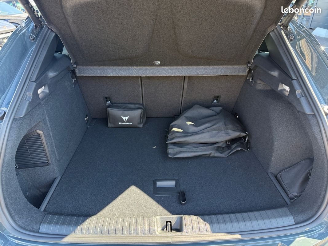 CUPRA Terramar 1.5 eHybrid 272 ch DSG6 VZ (image 16)