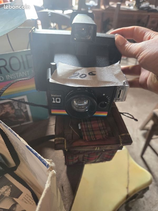 Appareil photo Polaroid Land Instant 10 vintage – Boîte d'origine (image 1)
