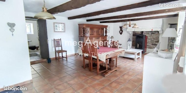 Propriété 8 pièces 300 m²