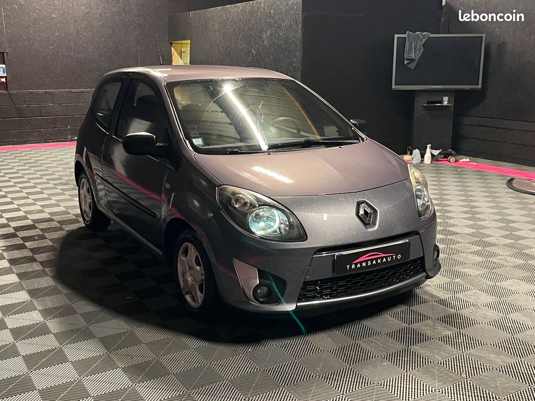 RENAULT TWINGO II 1.2 LEV 16v 75 eco2 Access Euro 5 (image 3)