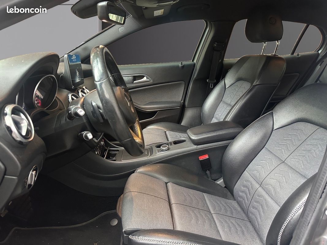 MERCEDES GLA BUSINESS 200 d 7-G DCT Business Edition Phase 2 (image 4)