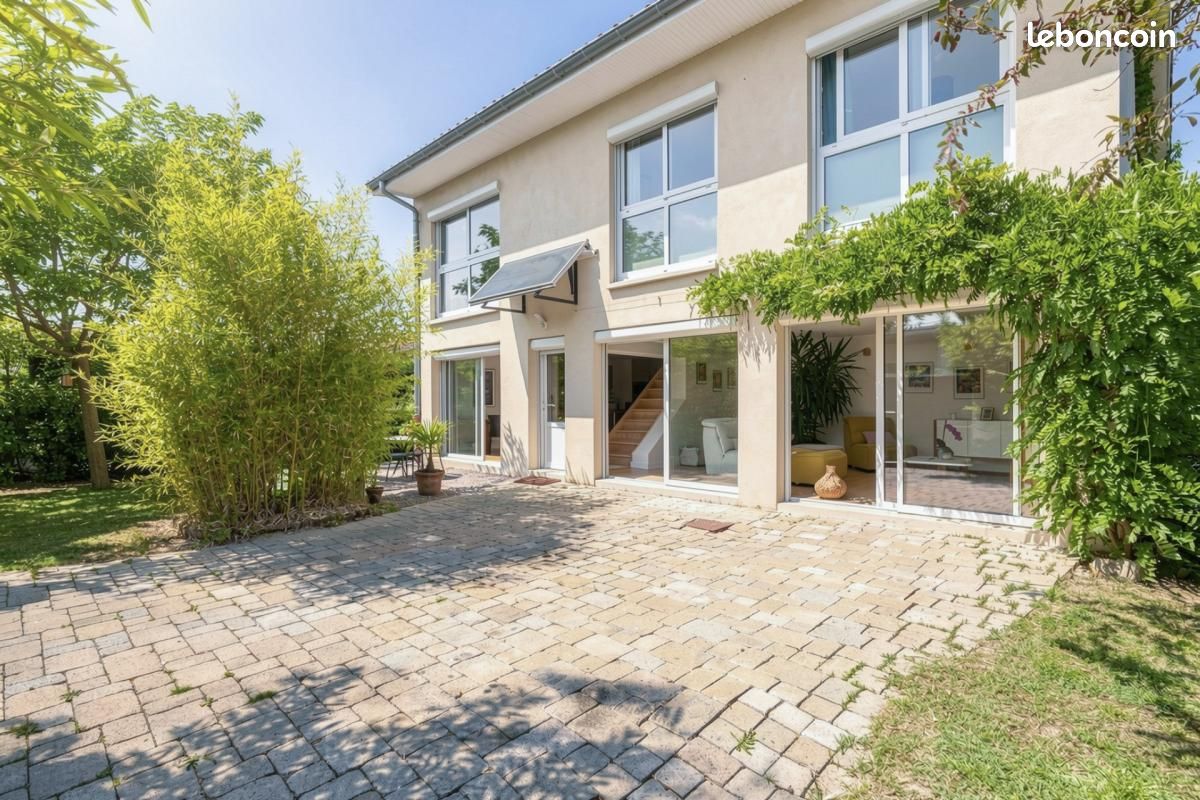 Maison 5 pièces 125 m² · à Craponne · 125 m² · 499 000 €